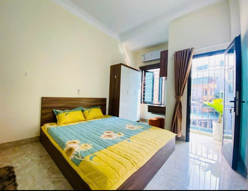 BÁN NHÀ PHỐ HOÀNG HOA THÁM - 45M * 4 TẦNG - NGÕ RỘNG - NHÀ ĐẸP - Ở NGAY.